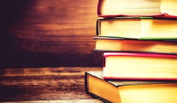 4 cuốn sách hay về cách đối nhân xử thế