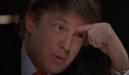 Vai diễn giúp Donald Trump giành giải Nam diễn viên phụ dở nhất