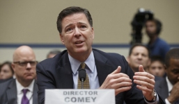 Giám đốc FBI đứng trước nguy cơ từ chức vì áp lực sau bầu cử Mỹ