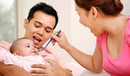 4 lưu ý khi cho trẻ uống thuốc bổ