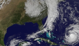 Phát hiện kim tự tháp bí ẩn tại Tam giác quỷ Bermuda