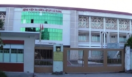 Nhân viên y tế tự cắt chân: Sao không phát hiện “quái bệnh” khi tuyển?