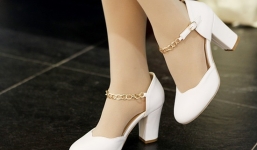 4 cách chọn giày cao gót không bị đau chân cho các nàng