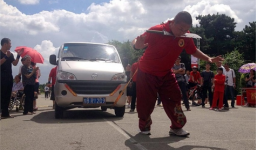 Tuyệt kỹ kung-fu kinh ngạc của người Miêu ở Trung Quốc