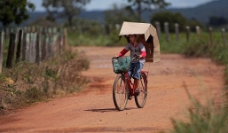 Ngôi làng kì lạ - cả làng không dám ra nắng