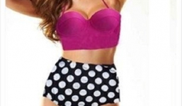 Bật mí với các chị em cách chọn áo tắm cho người bụng to