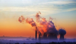 Bắc Kinh nhắc nhở Trump: Biến đổi khí hậu không phải trò chơi khăm của Trung Quốc