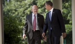 Giám đốc Cơ quan Tình báo Quốc gia Mỹ bất ngờ từ chức