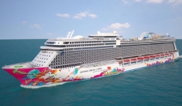 Khám phá siêu du thuyền sang trọng nhất châu Á cập cảng Việt Nam