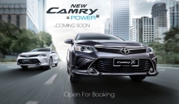 Toyota Camry nâng cấp 2016 ra mắt, giá 778 triệu đồng