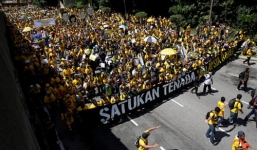 Malaysia: Hàng chục nghìn người tuần hành đòi thủ tướng từ chức