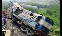 Hé lộ nguyên nhân vụ tai nạn đường sắt khiến 140 người thiệt mạng