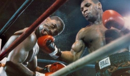 Xem lại cú knock-out 30 giây của Mike Tyson 30 năm trước