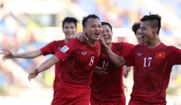 Trọng Hoàng ghi bàn đẹp mắt, Việt Nam đặt 1 chân vào bán kết