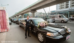 Xôn xao đám cưới tiền tỷ, rước dâu bằng siêu xe Limousine ở Hưng Yên