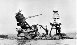 Cận cảnh chiến hạm USS Arizona bị Nhật đánh chìm trong trận Trân Châu Cảng