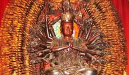 Trùng tu tượng Phật nghìn mắt nghìn tay từng bị đánh cắp ở Văn Giang