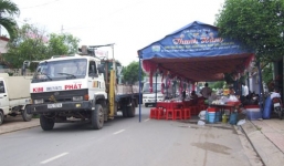 Dựng rạp đám cưới trên đường bị phạt 6 triệu đồng