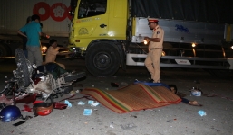 Va chạm xe tải trên quốc lộ, 2 thanh niên tử vong