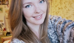 Kỳ lạ cô gái ngủ liên tục nửa năm gần như không tỉnh giấc