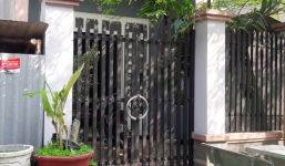 Hai vợ chồng bốc cháy giữa nhà lúc rạng sáng