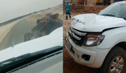 Video: Hà mã 1,5 tấn húc móp đầu xe ôtô