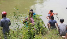 Tìm thấy thi thể 2 nam sinh lớp 6 dưới hố sâu