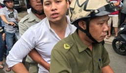 Đánh nữ chủ tiệm quần áo ngất xỉu rồi cướp điện thoại