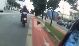 Clip cảnh sát rượt đuổi cướp nghẹt thở như phim