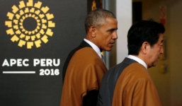 Chính quyền Obama phật ý vì Trump gặp riêng Thủ tướng Nhật