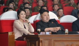 Vợ Kim Jong-un bất ngờ tái xuất sau 8 tháng mất tích