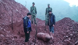 Phát hiện quả bom hơn 350kg ở cửa khẩu Cha Lo, Quảng Bình 