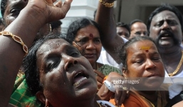 Ấn Độ: Nữ thủ hiến qua đời, người dân khóc như mưa