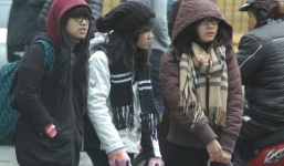 Đêm nay Hà Nội chuyển rét, mưa to tái diễn ở Hà Tĩnh - Bình Định