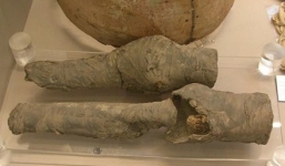 Tìm thấy đôi chân thất lạc 3.000 năm của Nữ hoàng Ai Cập