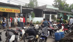 Vợ bàng hoàng phát hiện chồng chết bất thường trong phòng trọ