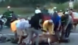 Cặp vợ chồng 'hôi' thịt trâu chết vì tai nạn mang đi bán