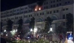 Video: Cháy tòa nhà Union Square trên phố đi bộ Nguyễn Huệ