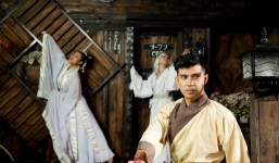 Cười nghiêng ngả với Doctor Strange “phiên bản lỗi”