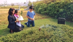 Sinh nhật Trần Lập vẫn có vợ con, bạn bè, những người yêu thương luôn ở bên