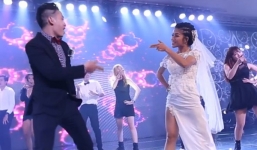 Video: Cô dâu, chú rể nhảy 'Mình thích thì mình yêu thôi' tưng bừng trong tiệc cưới