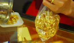 Giá vàng hôm nay 14/12/2016: giới đầu tư lo sợ khi vàng trong nước tăng bất thường