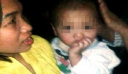 Bé trai 15 tháng tuổi bị bỏ trước cổng nhà dân ở Hà Nội