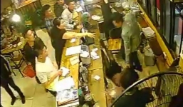 Vụ 40 thanh niên quỵt tiền nhậu, đánh nữ nhân viên: Nguyên nhân ban đầu