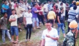 Phát hiện thi thể phụ nữ lõa thể bị cháy xém