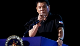 Mỹ bất ngờ cắt viện trợ, Philippines 'ăn miếng trả miếng'