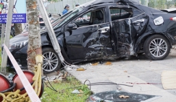 Chánh thanh tra Sở Nông nghiệp Bình Dương tử vong vì ô tô tông cột đèn