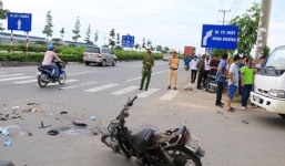 Xe máy tông xe tải, 2 người tử vong