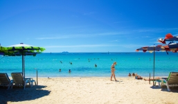 Du khách bị cắt cổ, buộc vào cột bê tông rồi ném xuống biển