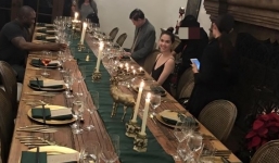 Choáng ngợp với biệt thự hơn nghìn tỷ Ngọc Trinh đang ở với bạn trai 